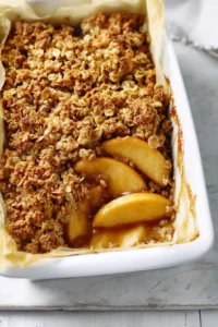 Caramel Apple Crisp with Buttery Oat Topping 8 Drizzle with Caramel